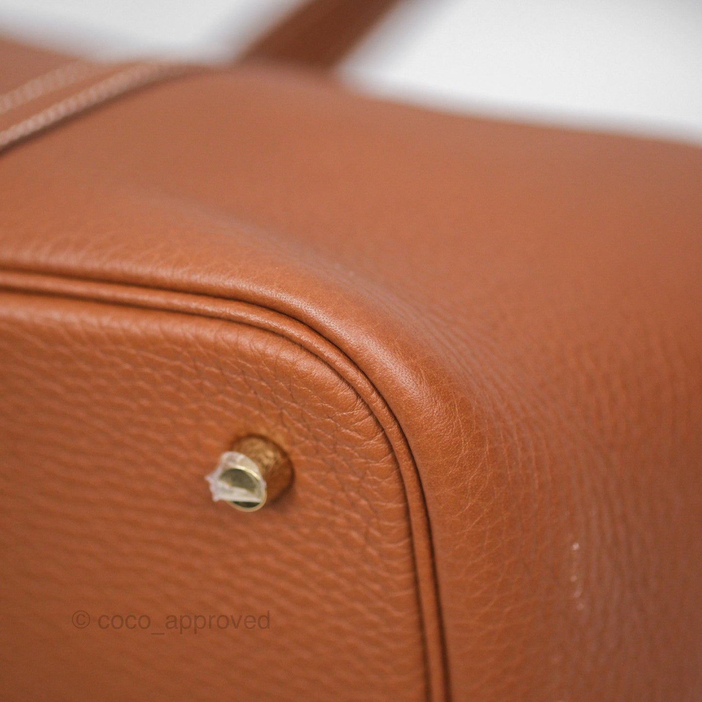 Hermès Picotin Lock 22 Gold 37 Clemence Gold Hardware