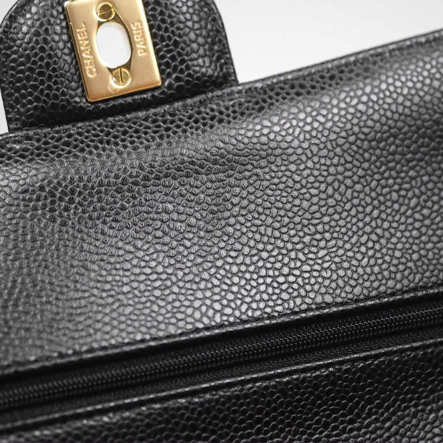 Chanel Classic M/L Medium Flap Quilted Black Caviar Gold Hardware