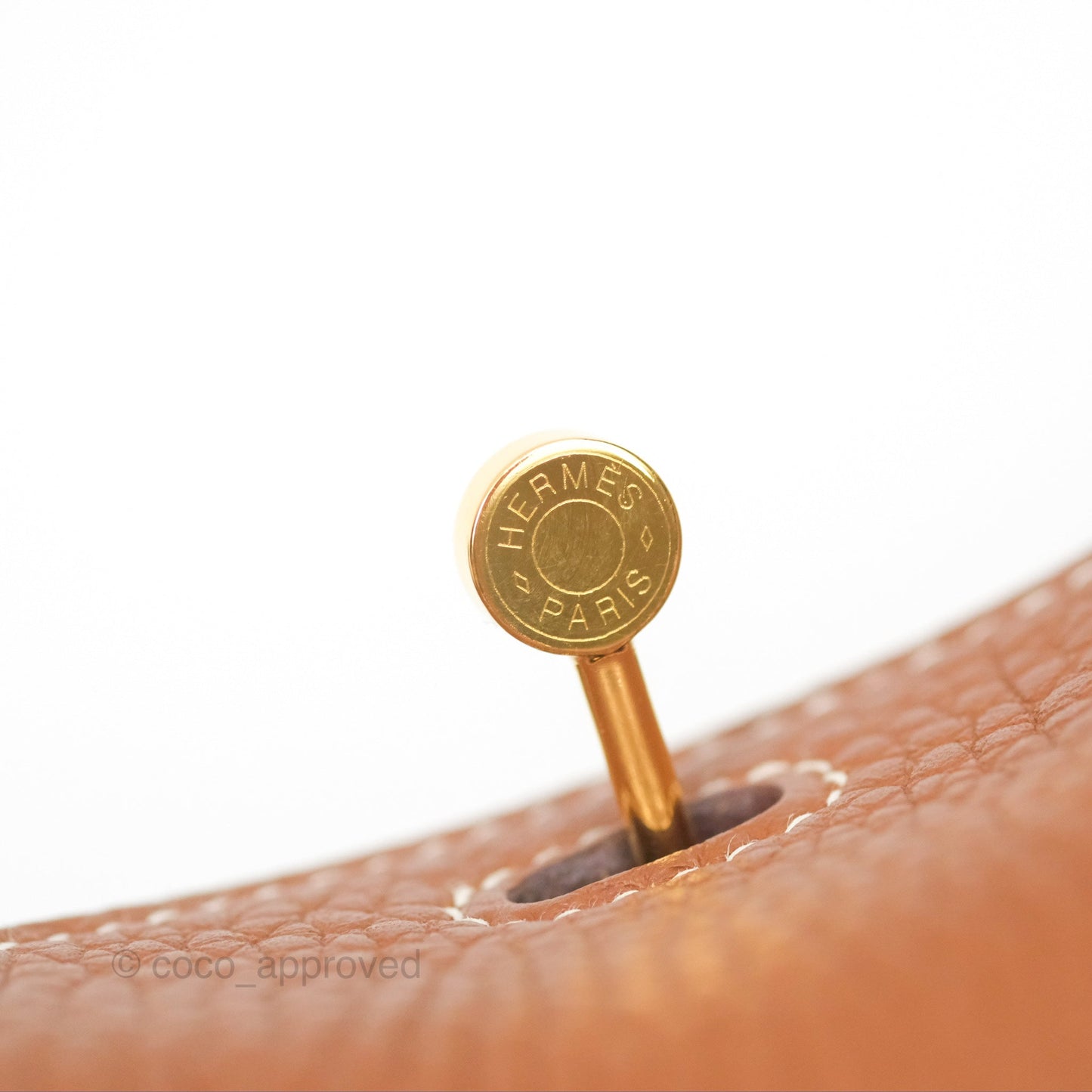 Hermès Mini Lindy 20 Gold Clemence Gold Hardware