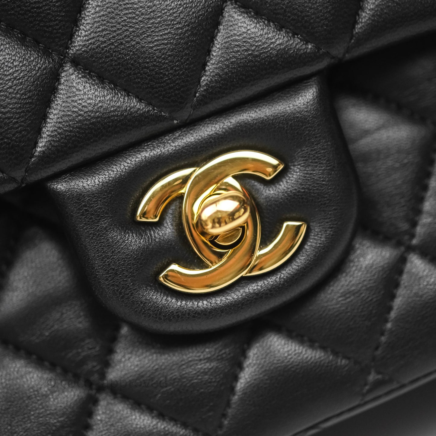 Chanel Classic M/L Medium Flap Quilted Black Lambskin Gold Hardware