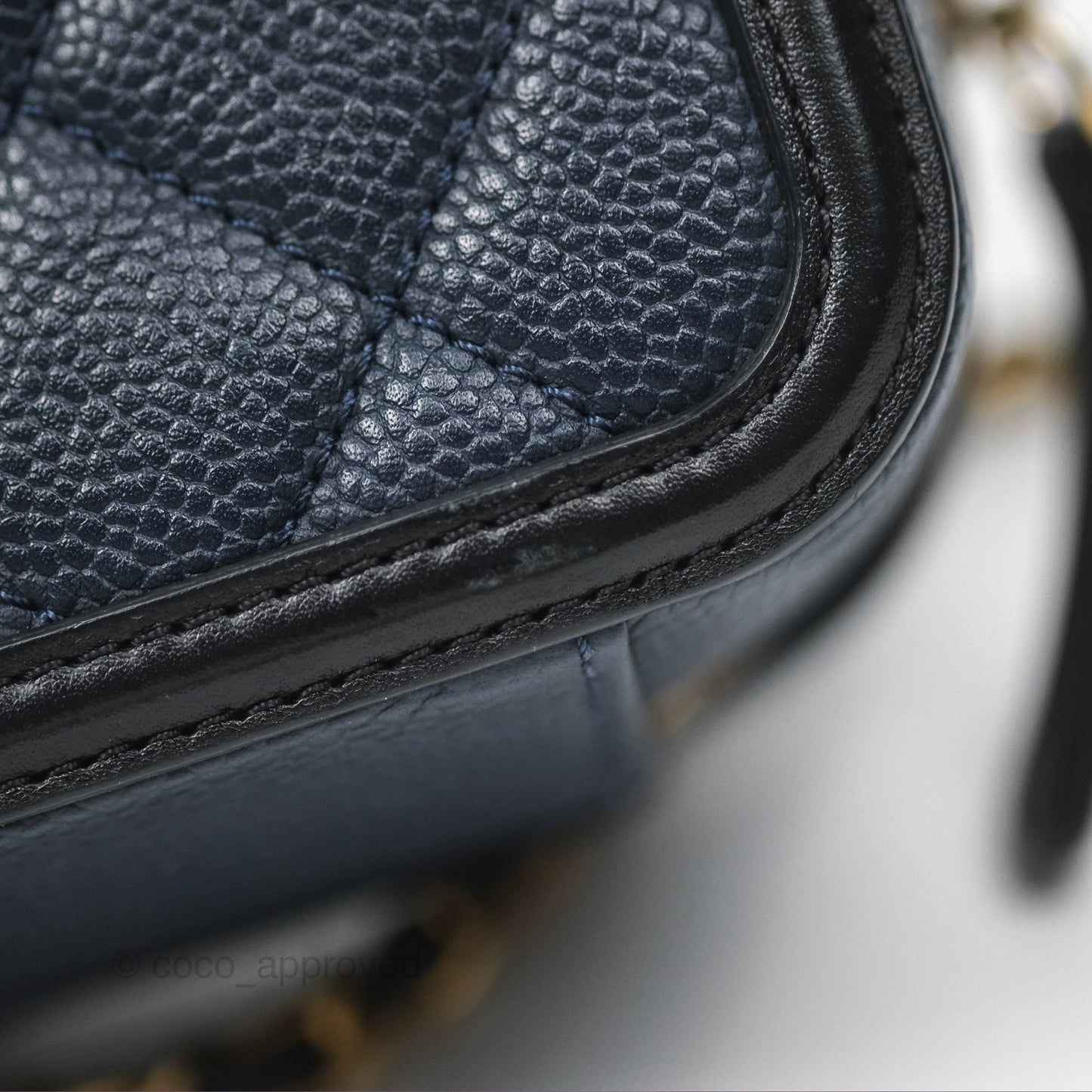 Chanel Quilted Small CC Filigree Vanity Case Navy Black Caviar Gold Hardware