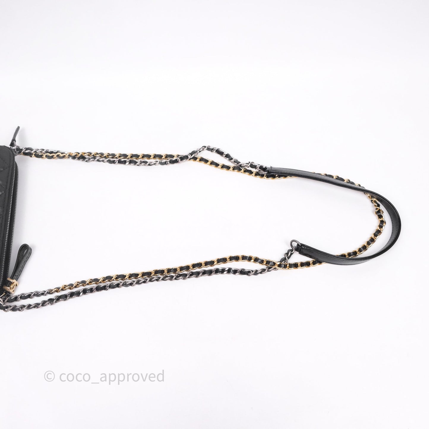 Chanel Gabrielle Clutch With Chain Aged Calfskin Black Mixed Hardware