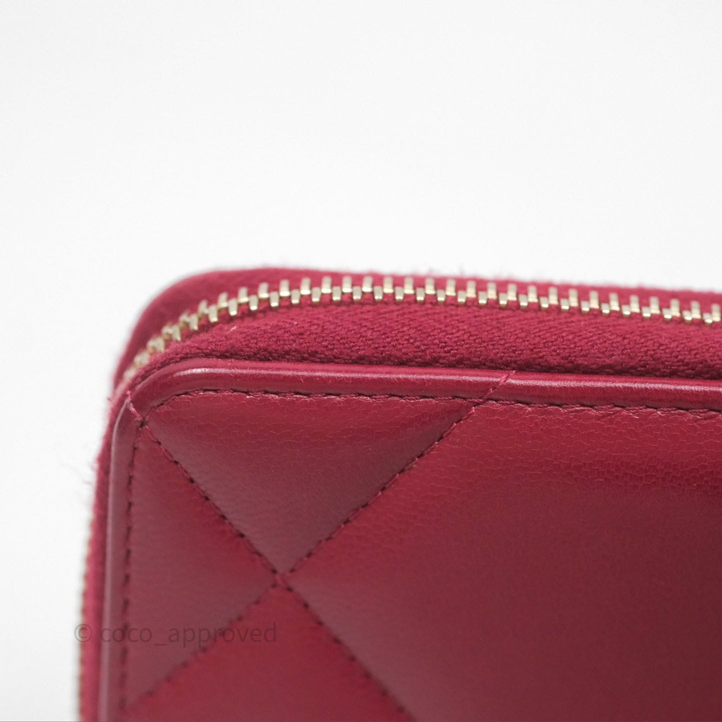 Chanel 19 Zip Card Holder Pink Lambskin Gold Hardware