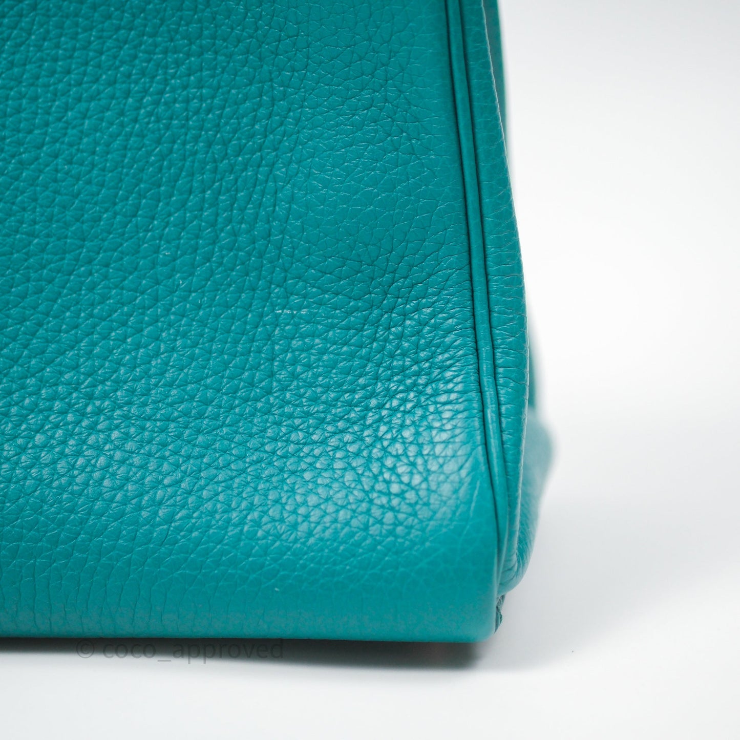 Hermès Kelly 28 Retourne Bleu Paon 7F Clemence Gold Hardware