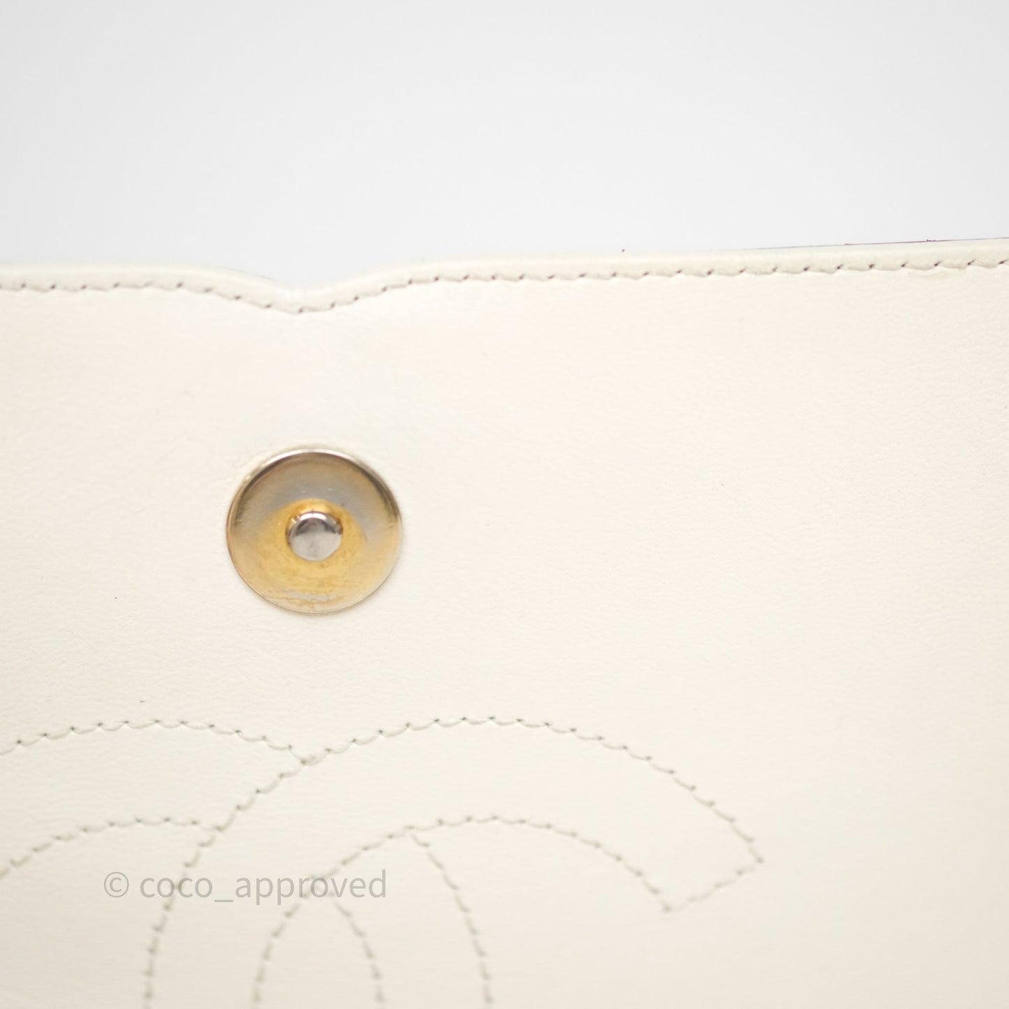 Chanel Quilted Medium CC Filigree Flap White/ Black Caviar