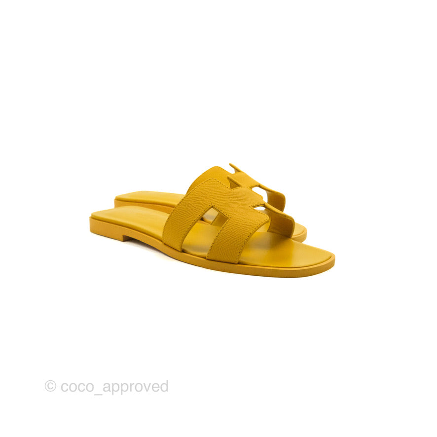 Hermès Oran Sandals in Mustard Yellow Size 35