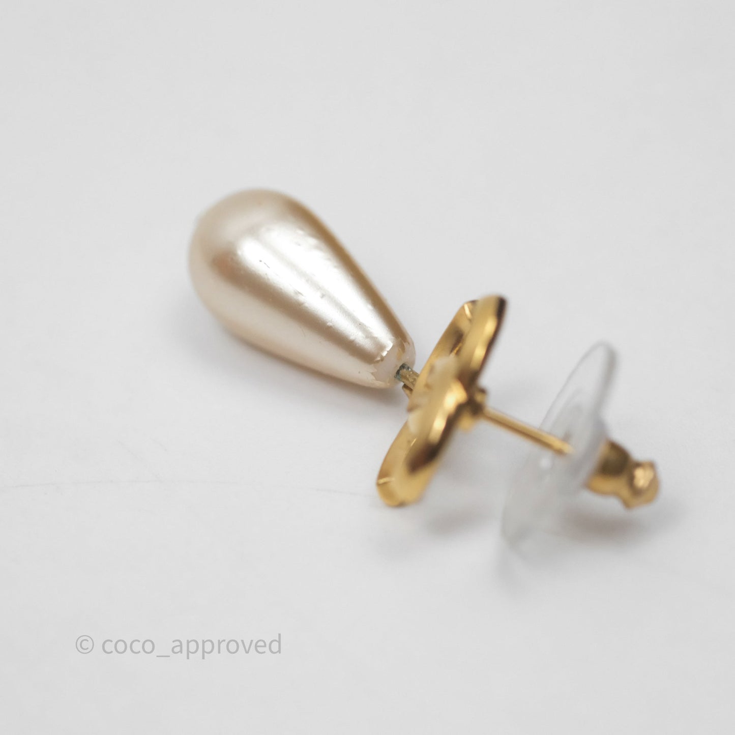 Chanel CC Drop Pearl Earrings Gold Tone 20A