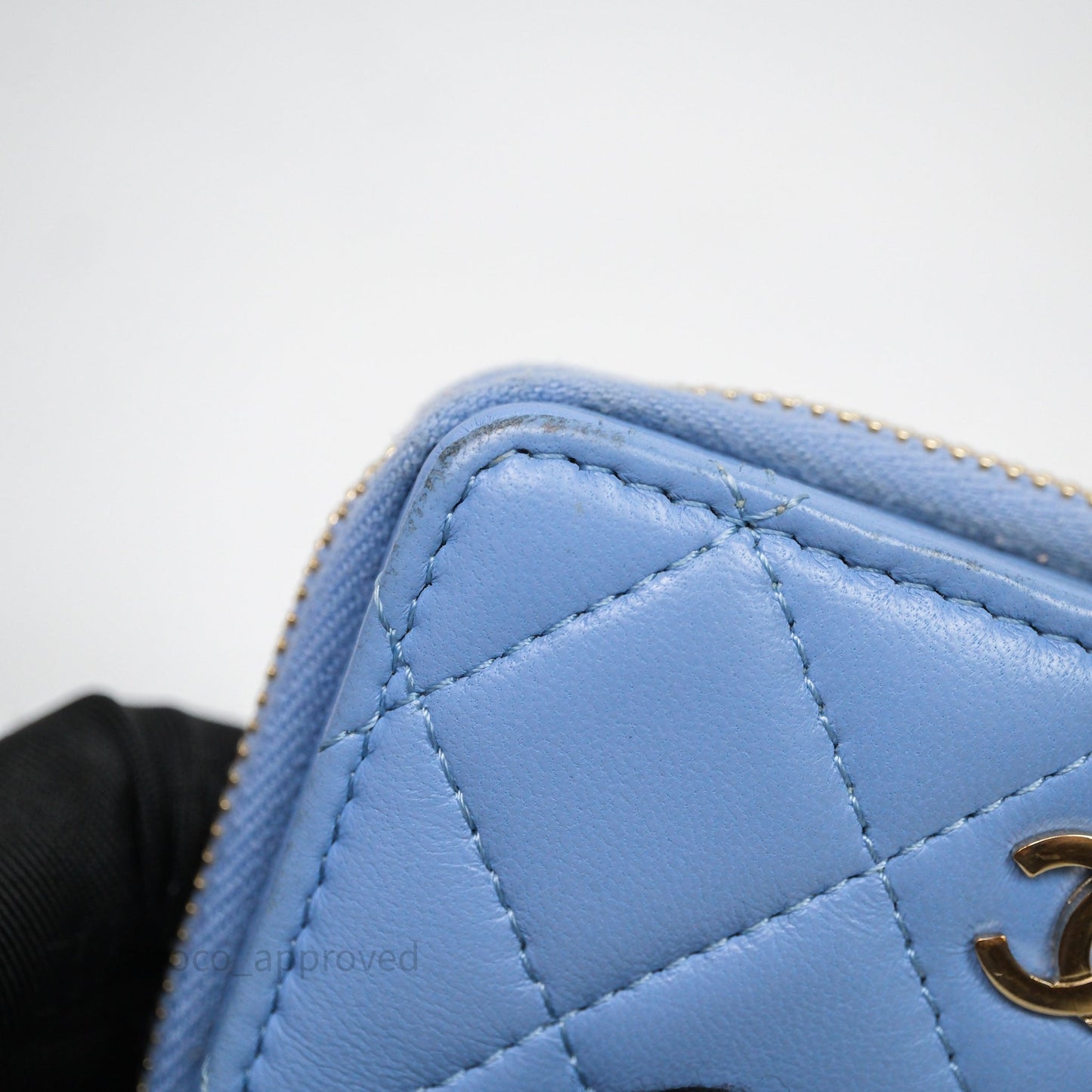 Chanel Classic Zipped Coin Purse Blue Lambskin Gold Hardware