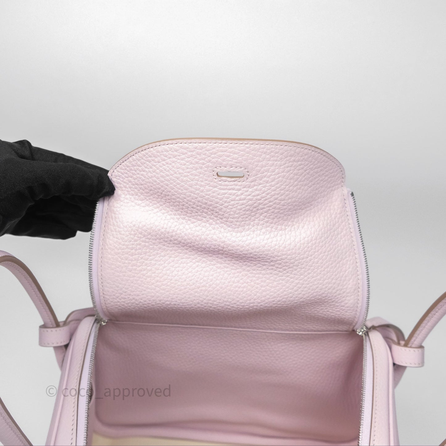 Hermès Lindy 26 Mauve Pale 09/Nata I2 Clemence Palladium Hardware