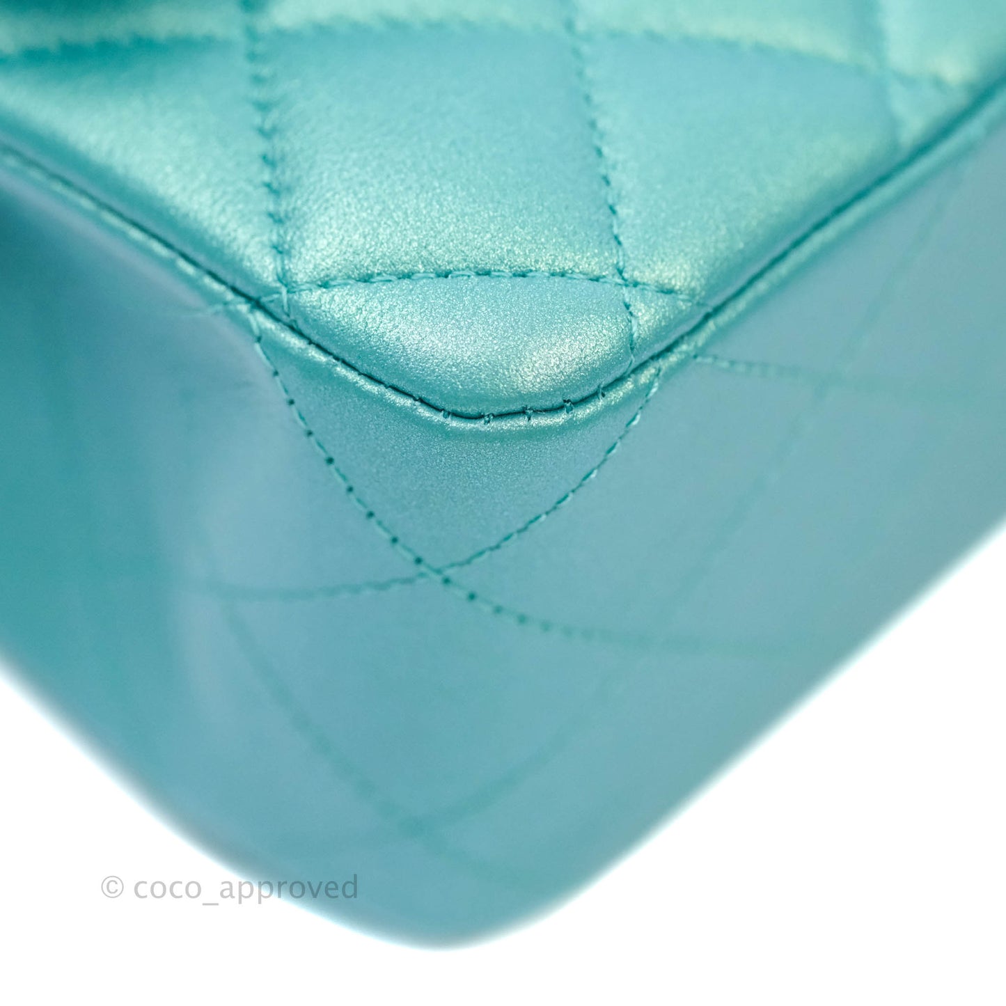 Chanel Classic M/L Medium Double Flap Iridescent Turquoise Calfskin Gold Hardware