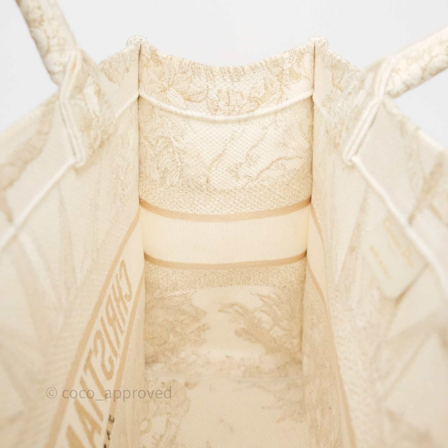 Dior Medium Book Tote Dior Rêve d'Infini Embroidery with Gold-Tone Metallic Thread