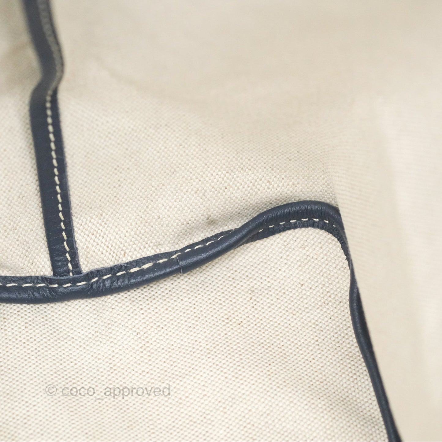 Goyard St Louis Tote PM ⁣⁣⁣⁣⁣⁣⁣⁣⁣⁣⁣⁣⁣⁣⁣⁣⁣⁣⁣⁣Navy
