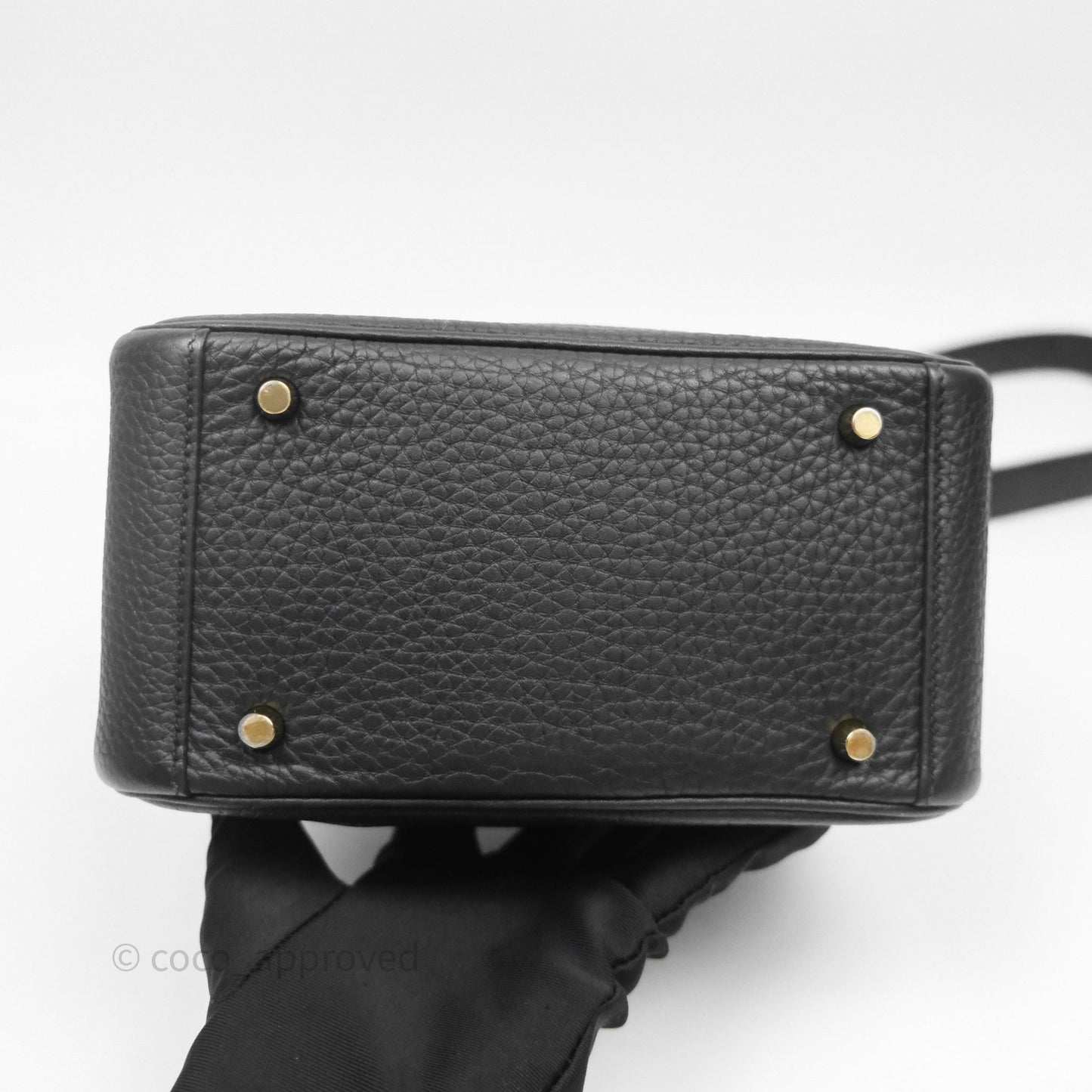 Hermès Mini Lindy 20 Noir 89 Clemence Gold Hardware