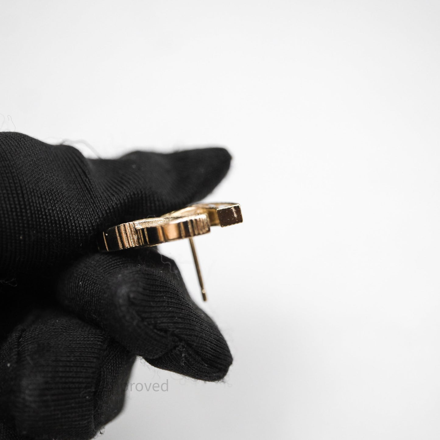Chanel Pearl CC Earrings Gold Tone 21B