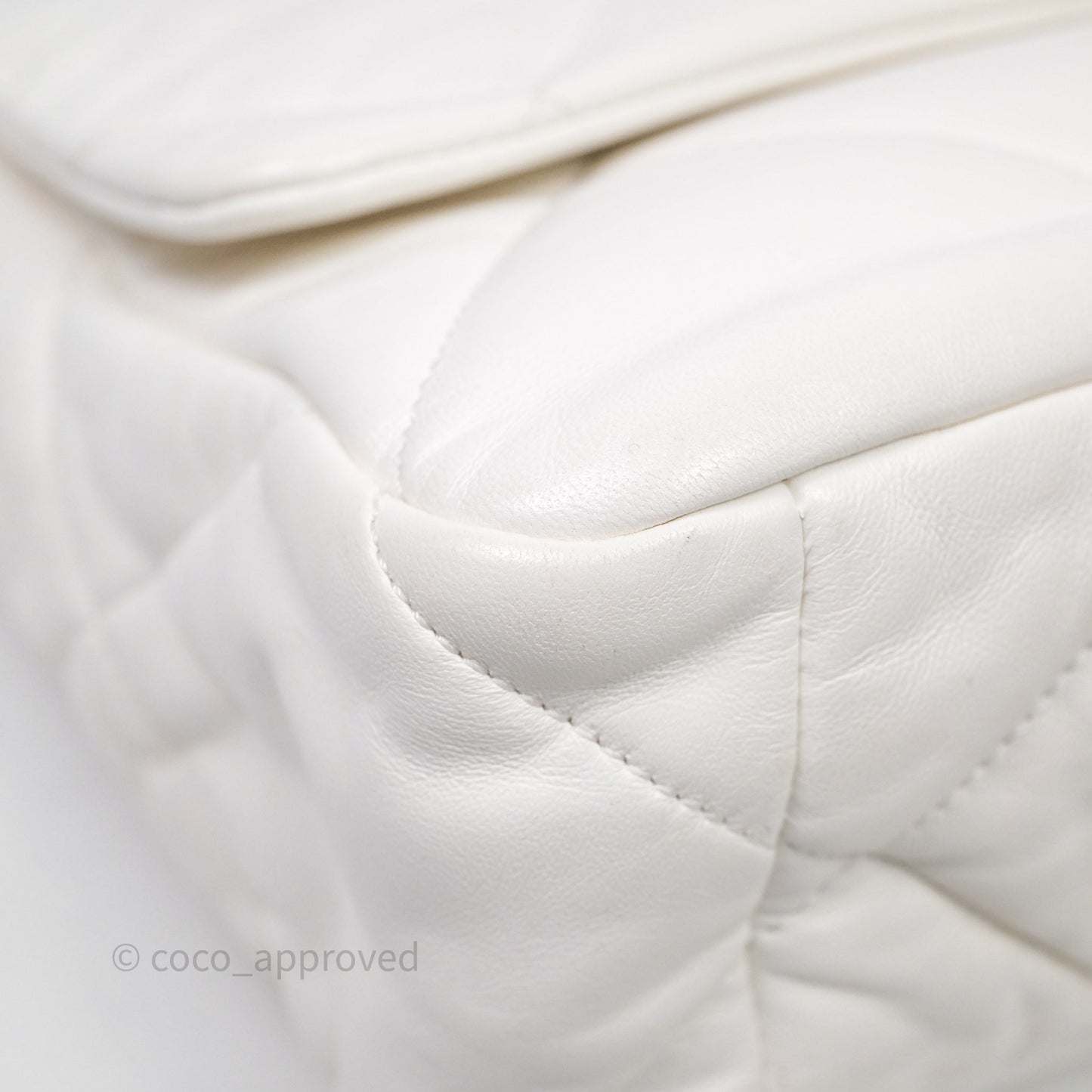 Chanel 19 Medium White Mixed Hardware