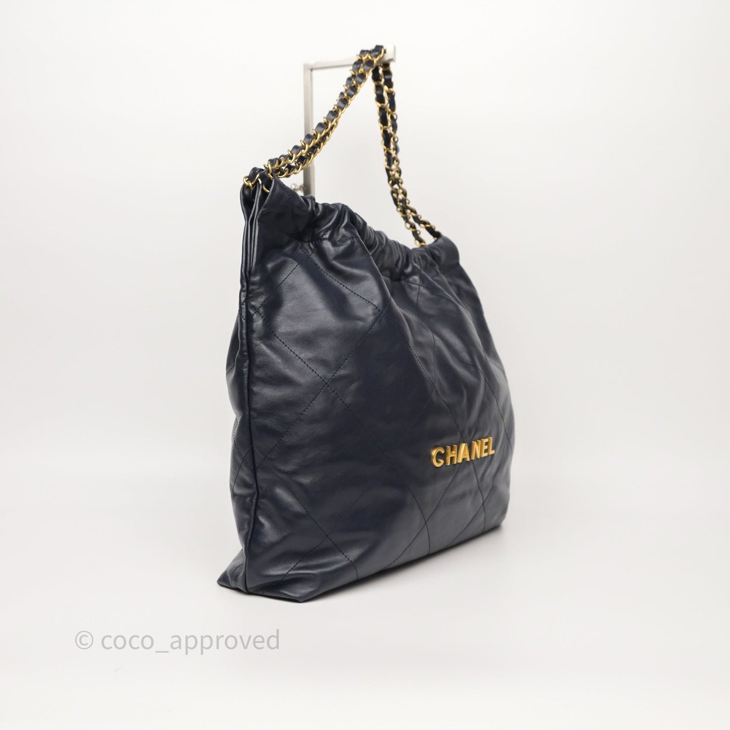 Chanel 22 Medium Navy Shiny Calfskin Aged Gold Hardware