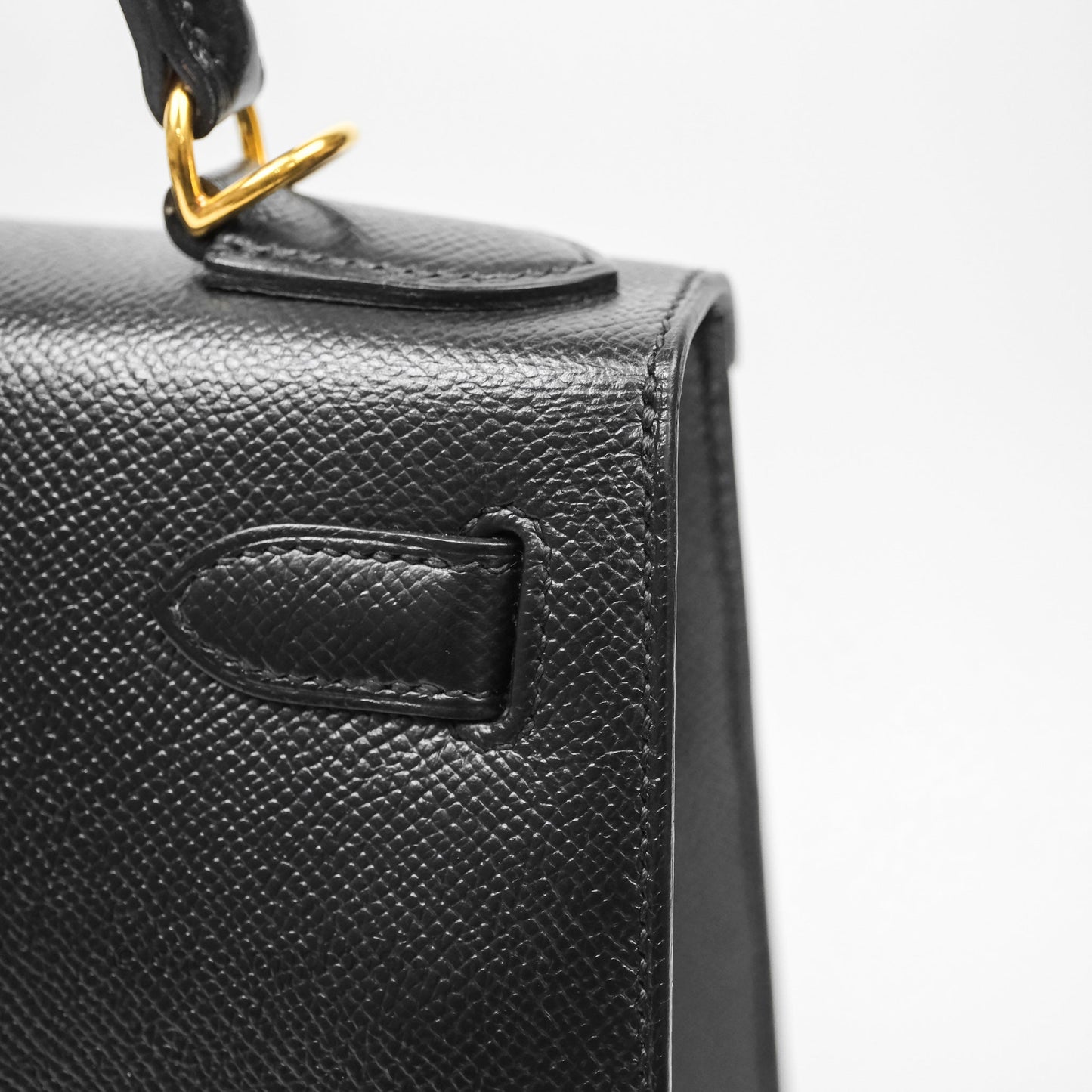 Hermès Kelly 28 Sellier Black Noir 89 Epsom Gold Hardware