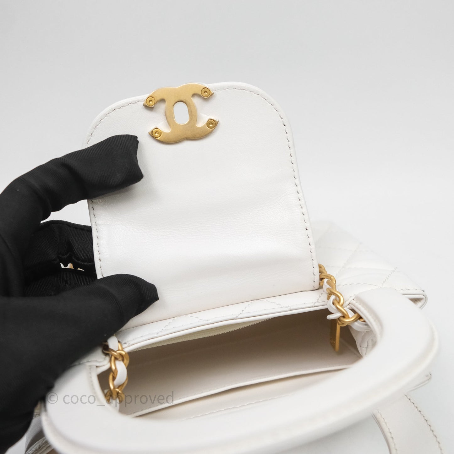 Chanel Kelly Bag Quilted White Lambskin Aged Gold Hardware