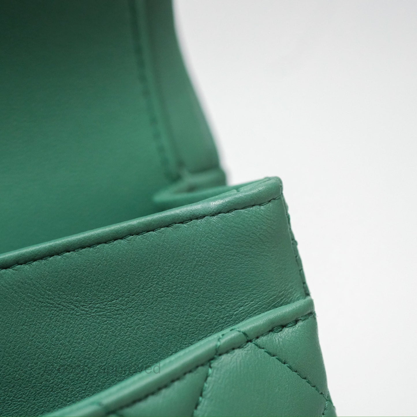 Chanel Small S/M Classic Flap Green Lambskin Gold Hardware