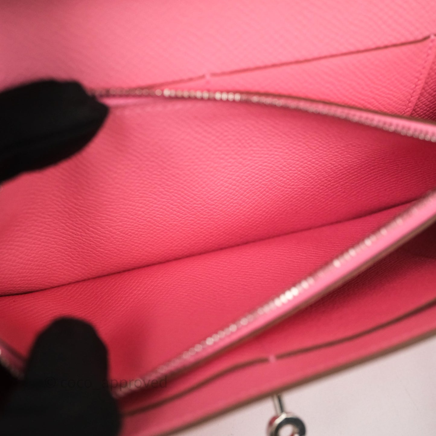 Hermès Kelly To Go Wallet Rose Confetti Epsom Palladium Hardware