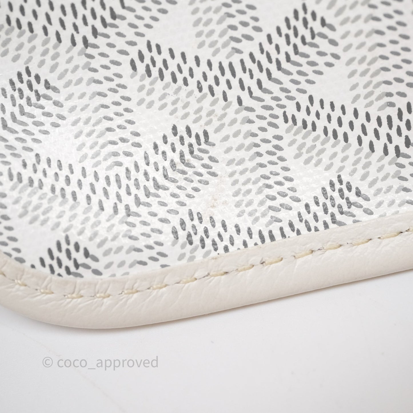 Goyard Bohème Hobo Bag PM White Goyardine Canvas