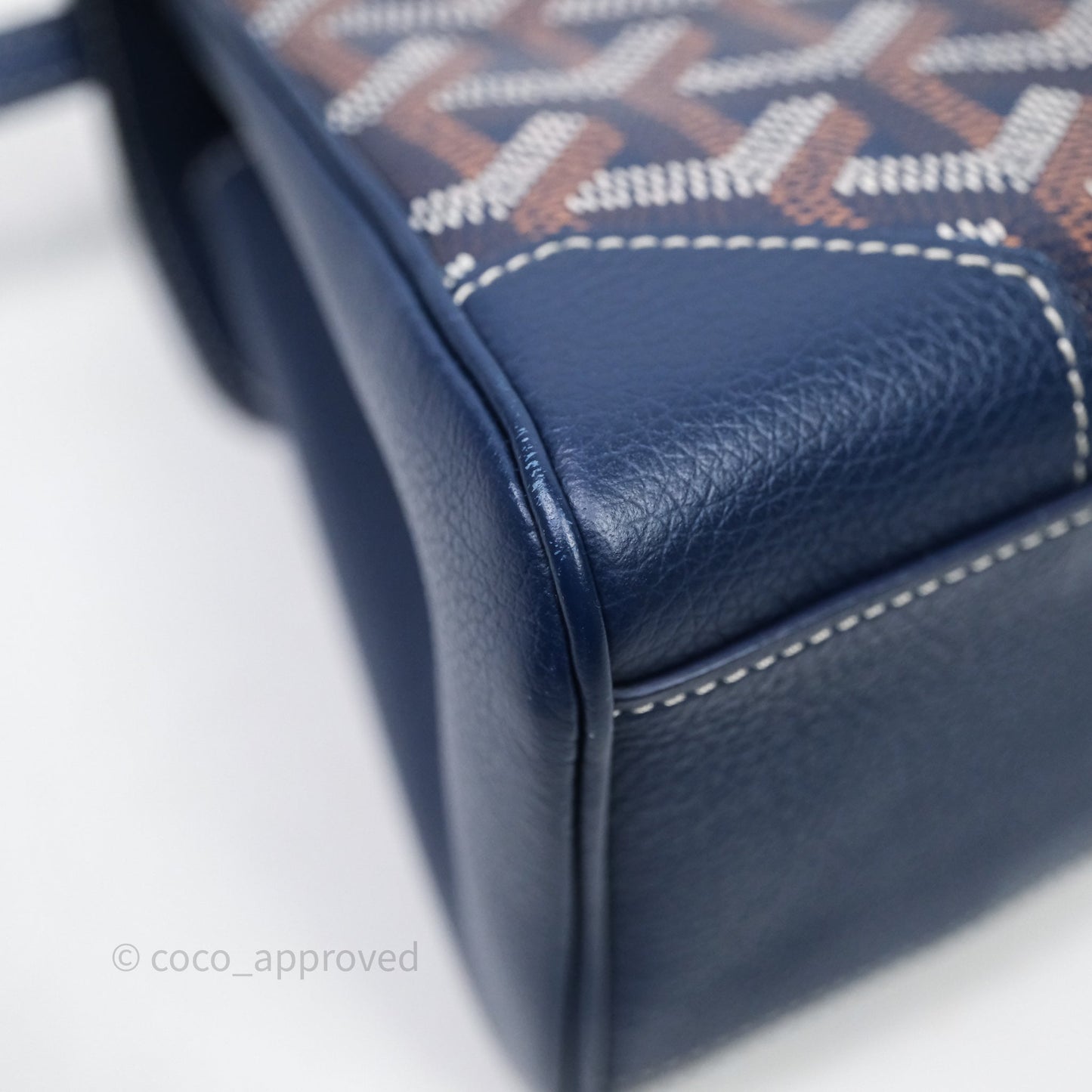 Goyard Saïgon Mini Bag Chevroches Calfskin Navy Silver Hardware