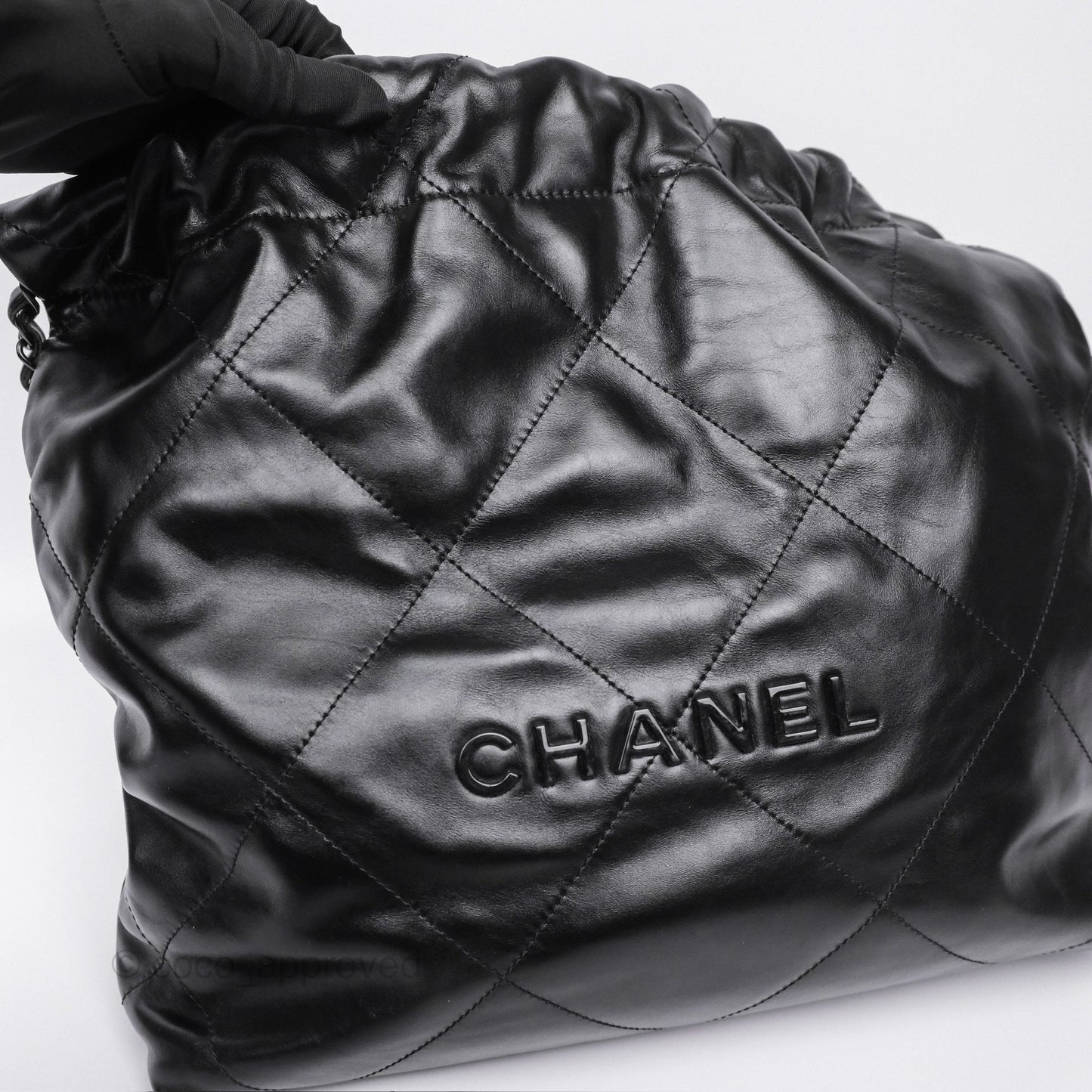 Chanel 22 Small Quilted So Black Shiny Crumpled Calfskin