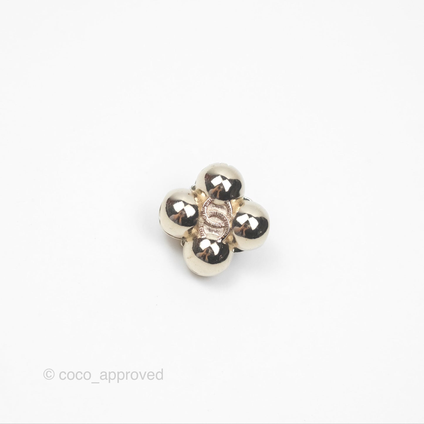Chanel Magnetic Hair Accessory Hair Clip Set Gold Tone 22P