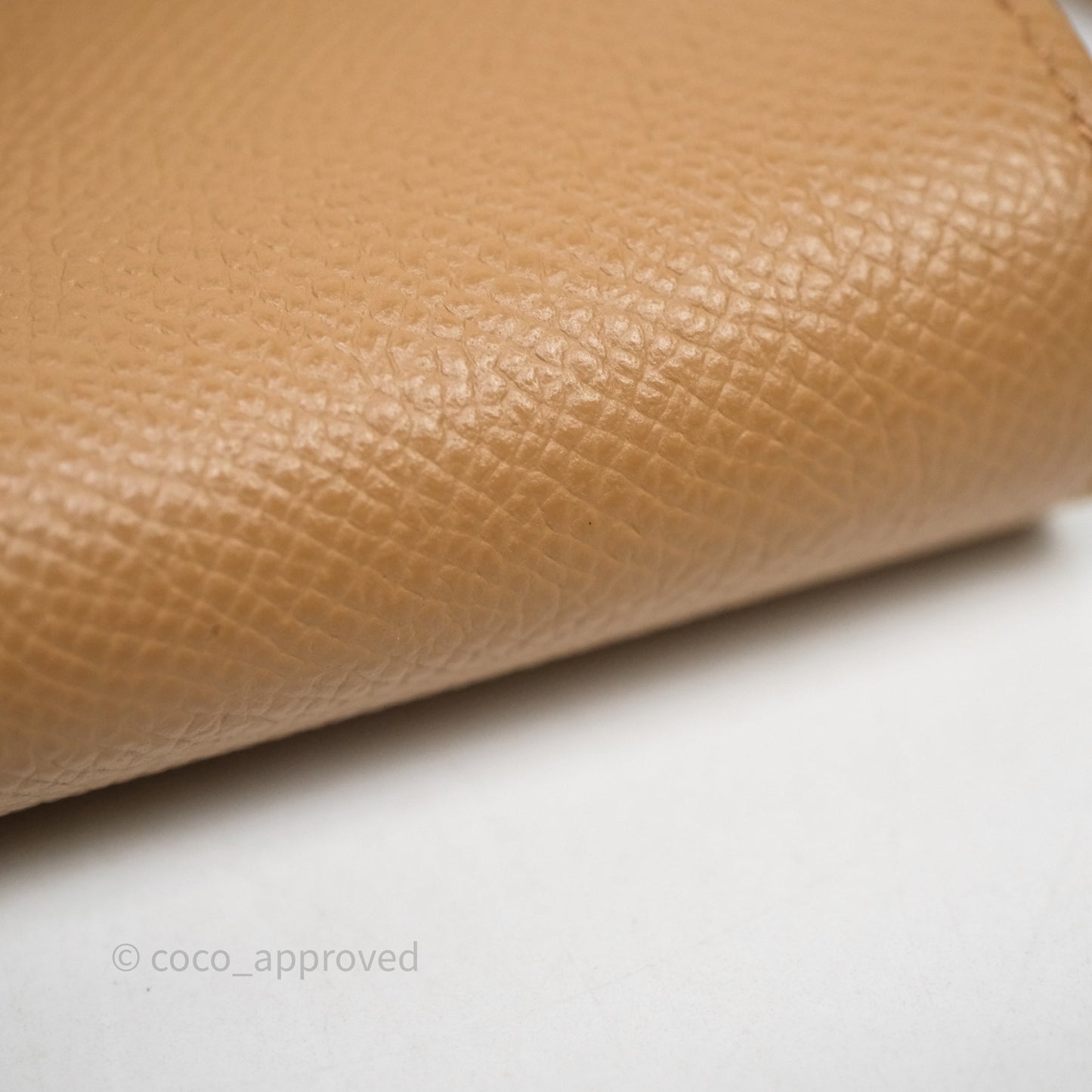 Hermès Kelly To Go Wallet Chai 0M Epsom Gold Hardware