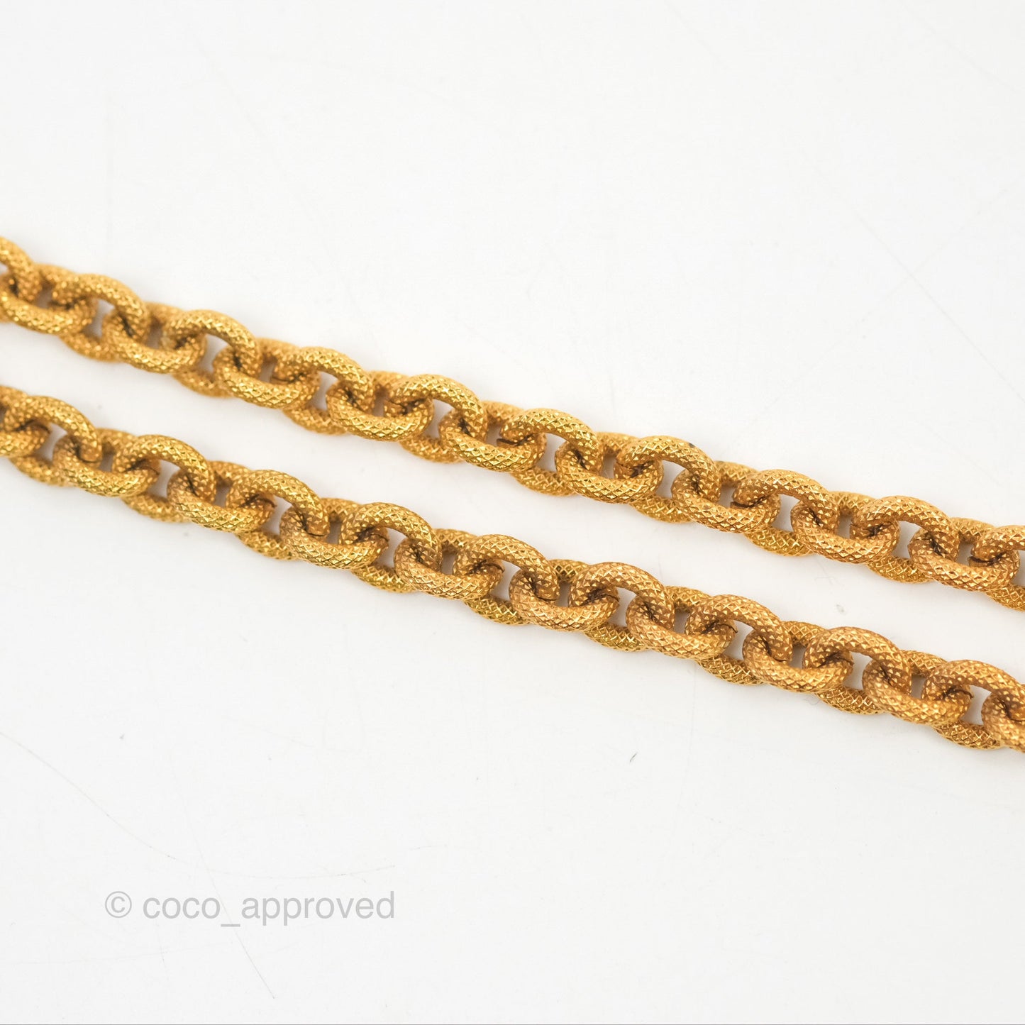 Chanel Vintage CC Necklace Gold Tone