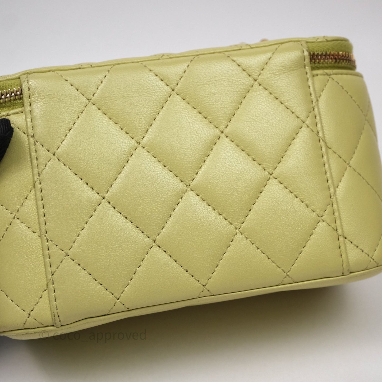 Chanel Quilted Vanity With Chain Lambskin Green Gold Hardware
