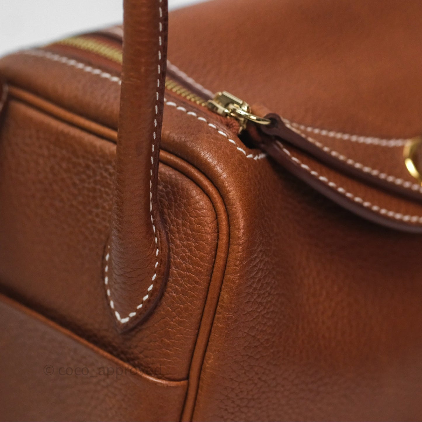 Hermès Mini Lindy 20 Fauve 34 Barenia Gold Hardware