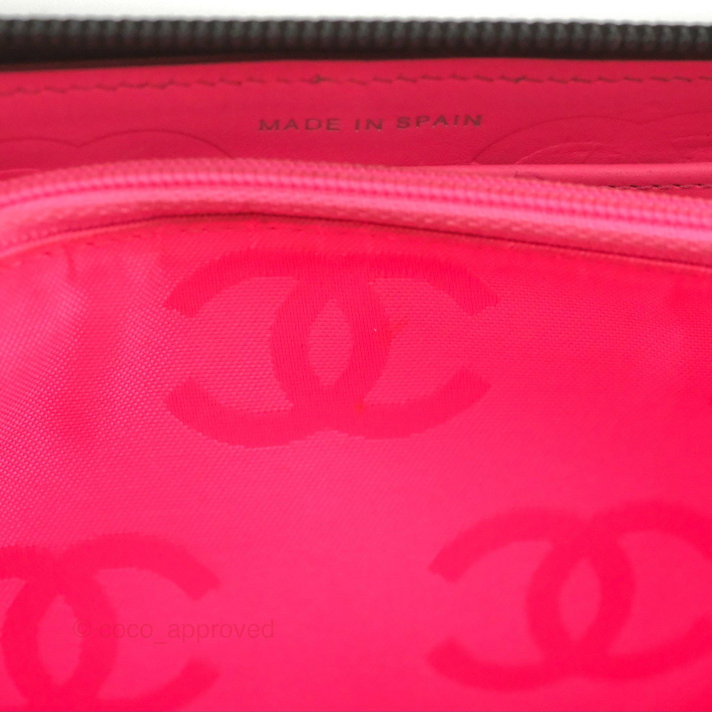Chanel Quilted Cambon Yen Zip Long Wallet Black Calfskin Silver Hardware