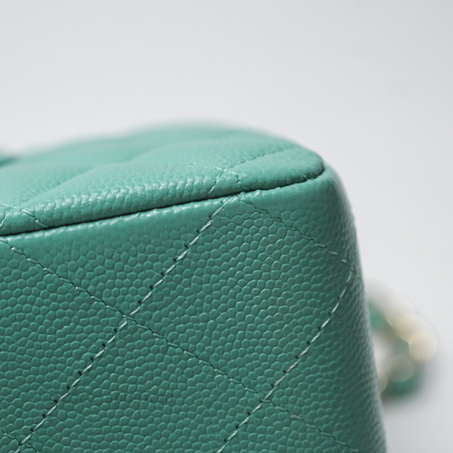 Chanel Classic M/L Medium Flap Quilted Tiffany Green Caviar Gold Hardware