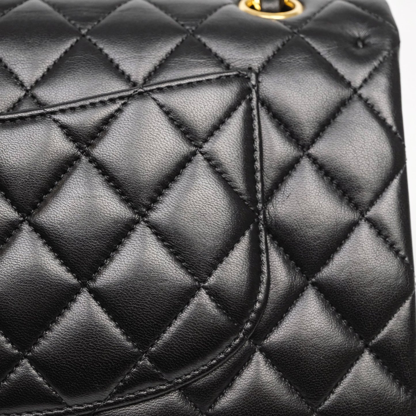 Chanel Classic M/L Medium Flap Quilted Black Lambskin Gold Hardware
