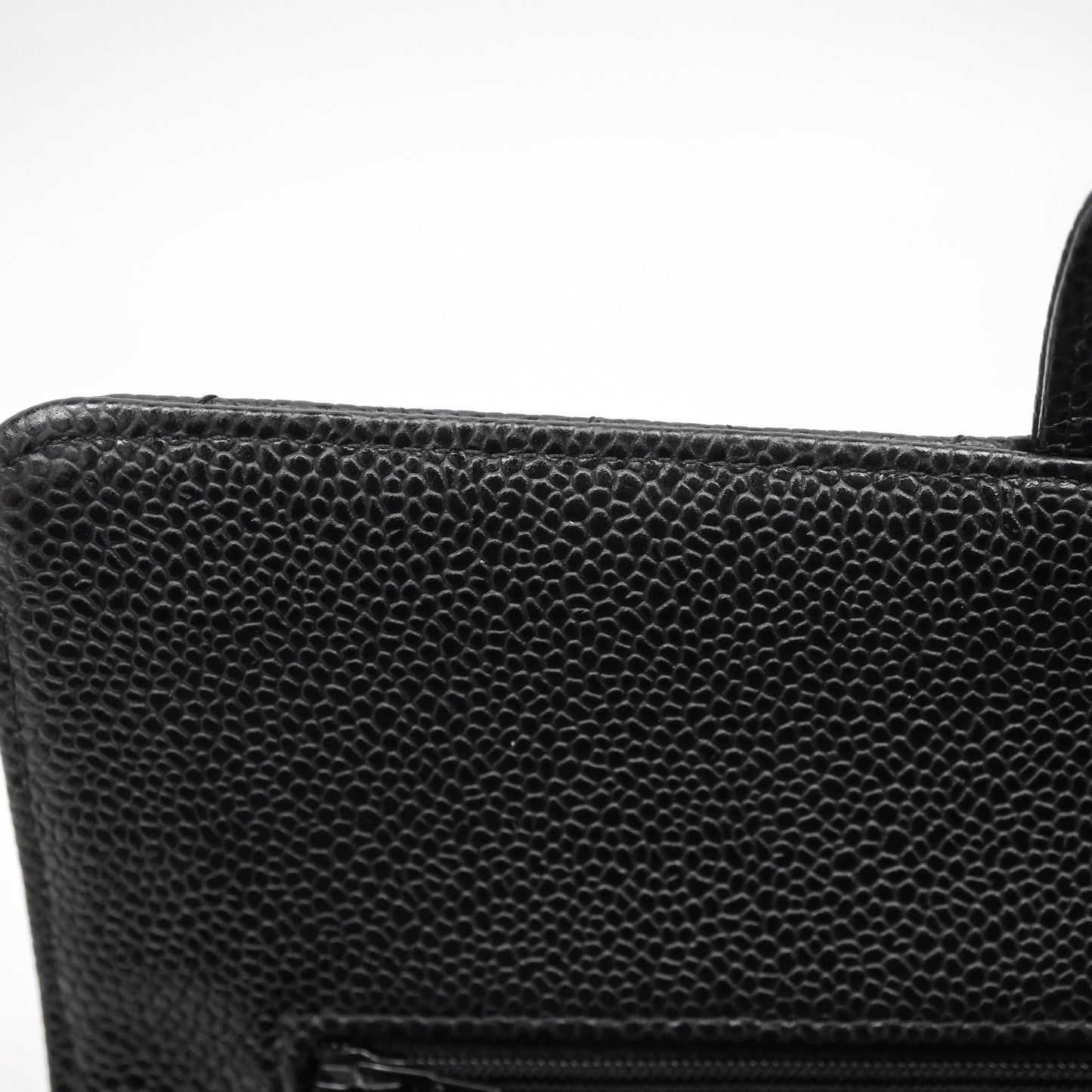 Chanel Classic M/L Medium Flap Quilted Black Caviar Gold Hardware
