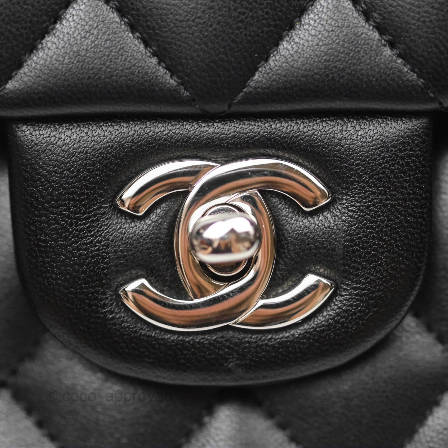 Chanel Classic M/L Medium Flap Quilted Black Lambskin Silver Hardware