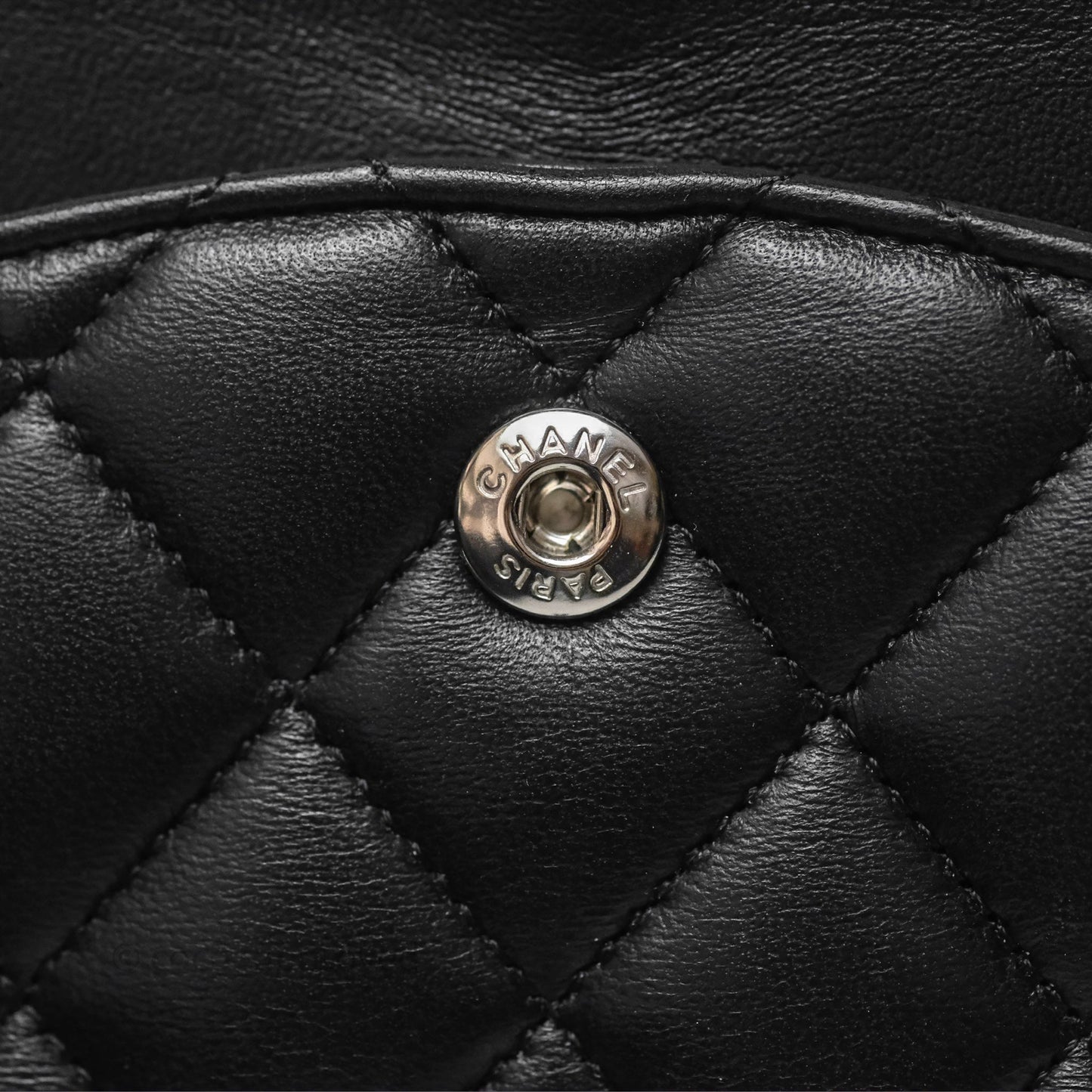Chanel Classic Quilted M/L Medium Double Flap So Black Lambskin