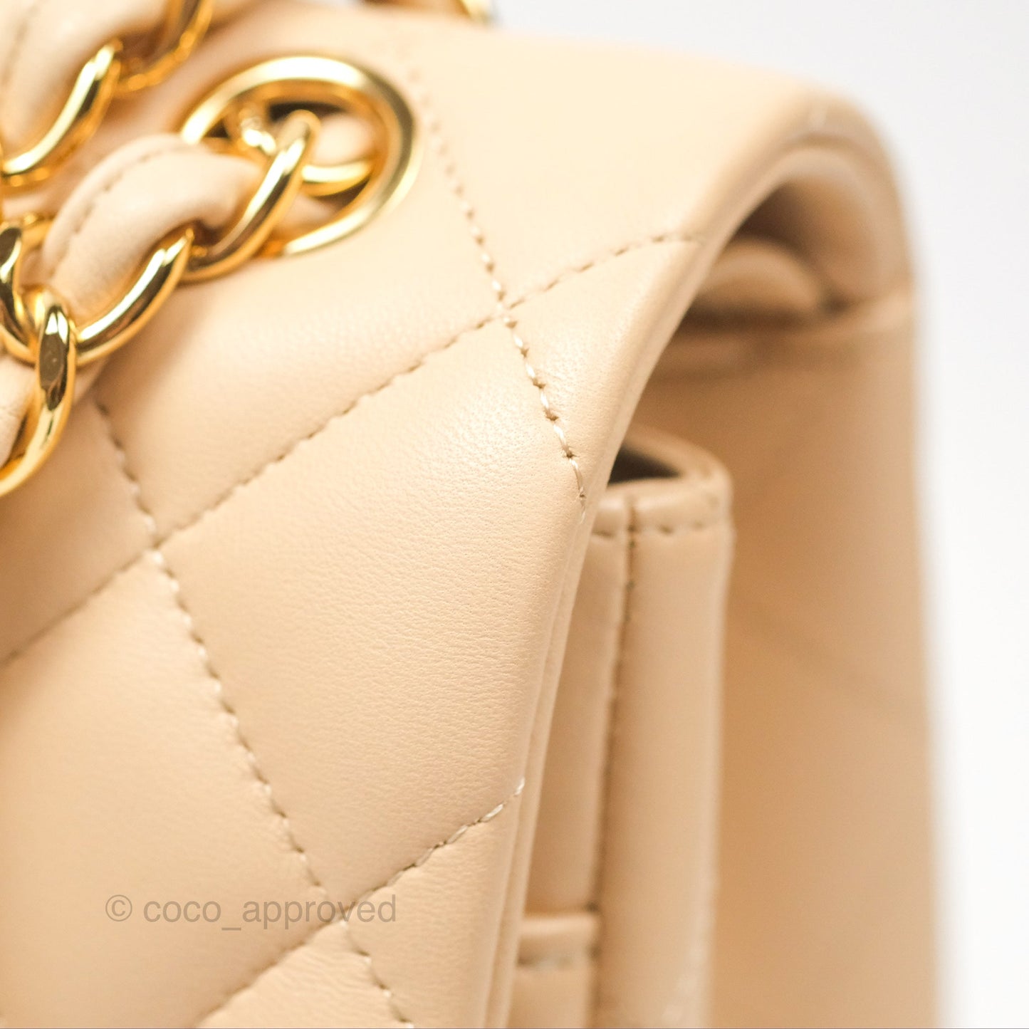 Chanel Jumbo Double Flap Beige Lambskin Gold Hardware⁣⁣