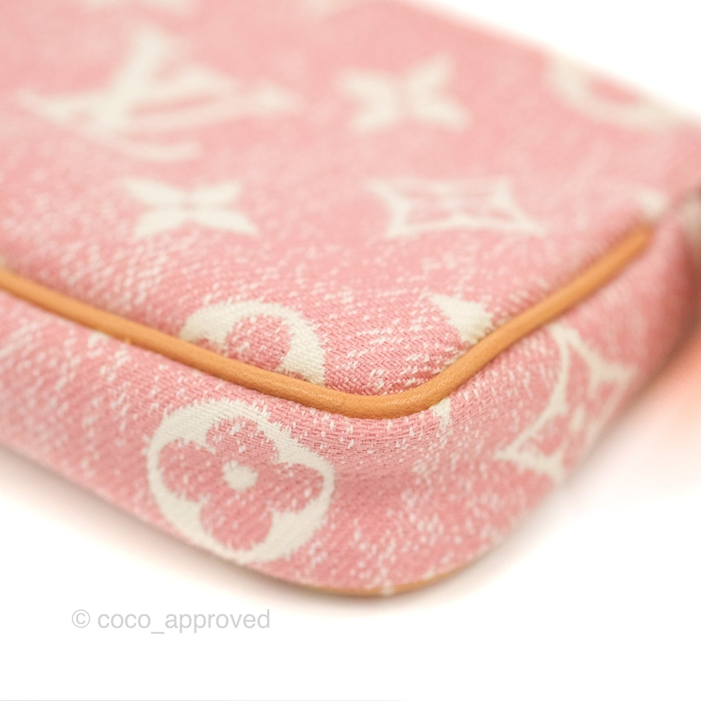 Louis Vuitton Micro Pochette Accessories Rose Denim