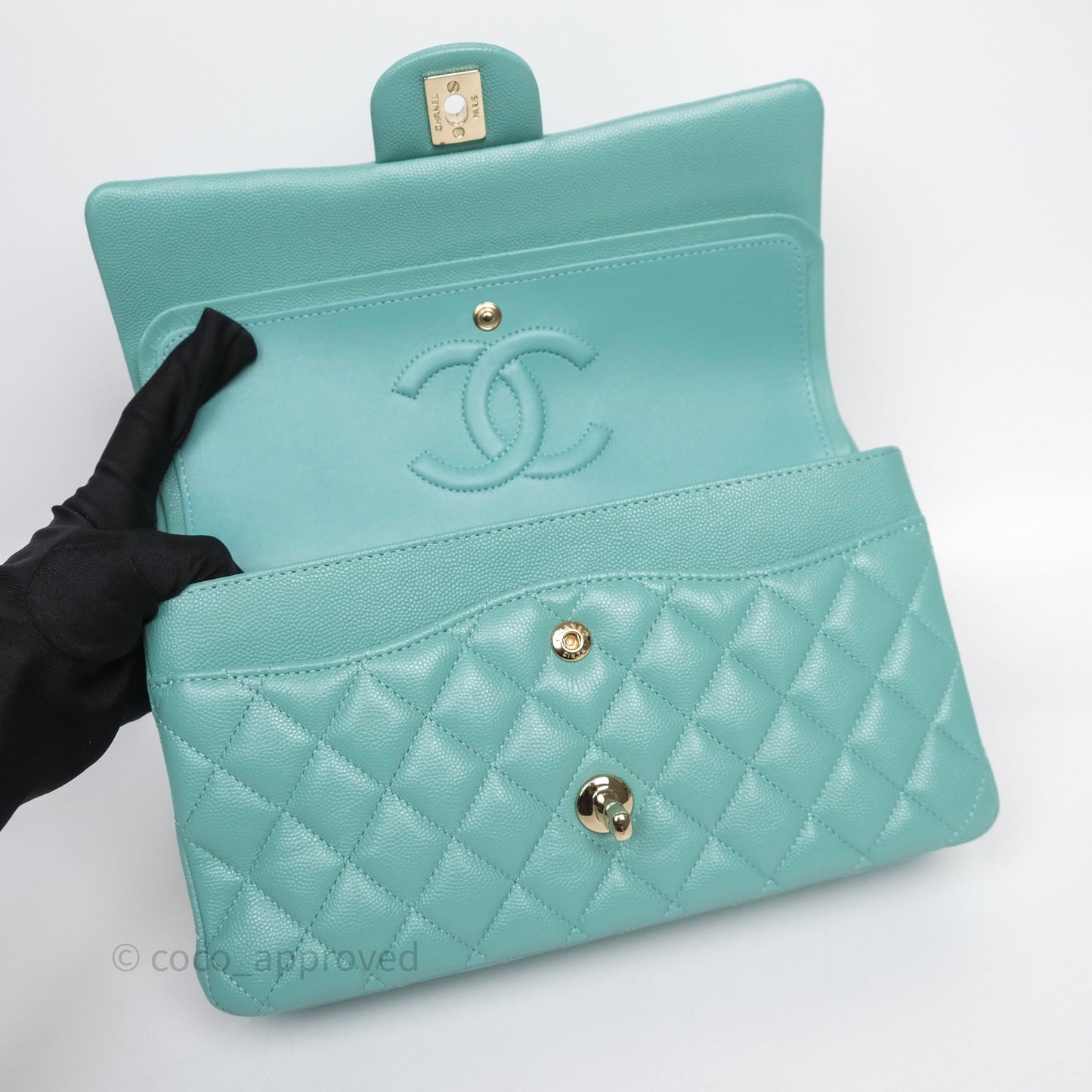 Chanel Classic M/L Medium Flap Quilted Tiffany Green Caviar Gold Hardware