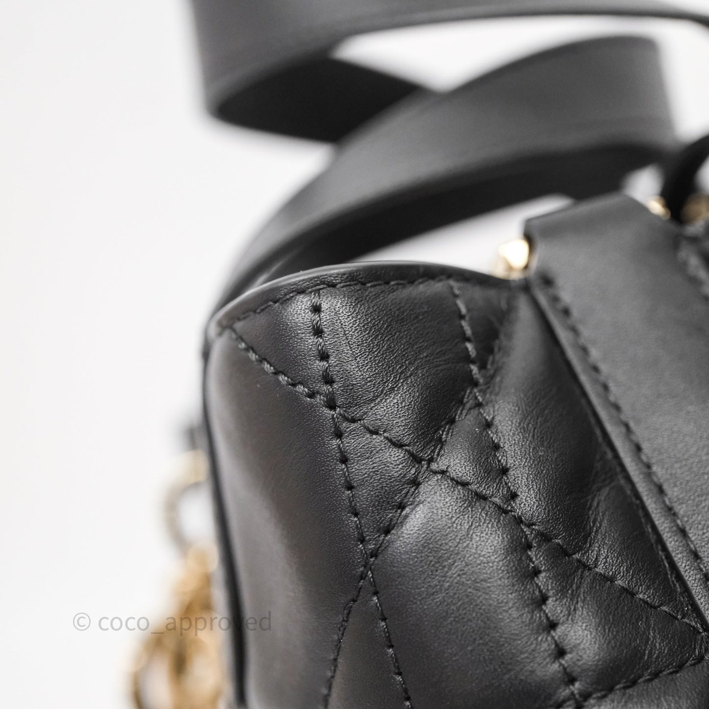 Christian Dior Small Toujours Vertical Tote Bag Black Macrocannage Calfskin Gold Hardware