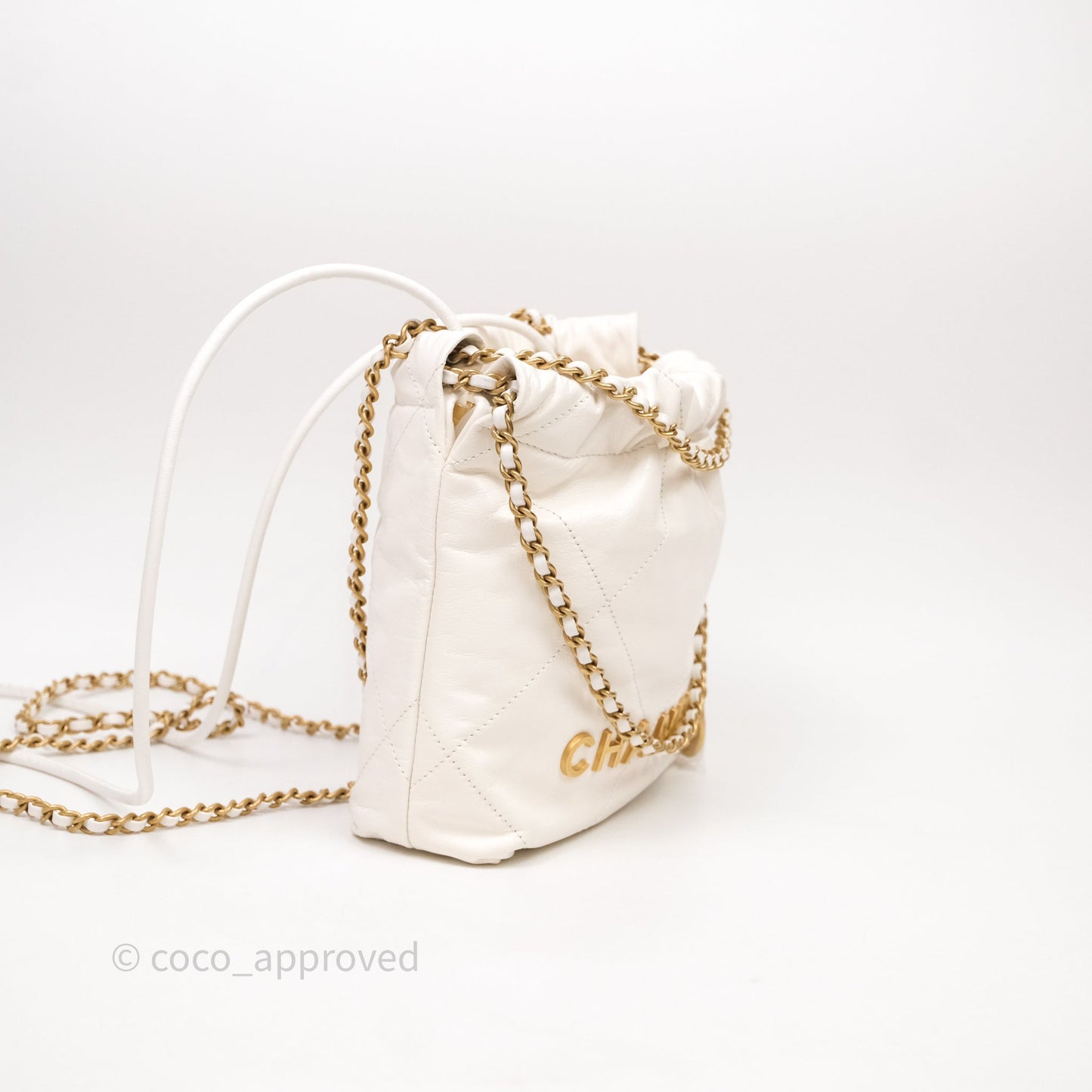 Chanel 22 Mini Bag White Calfskin Aged Gold Hardware