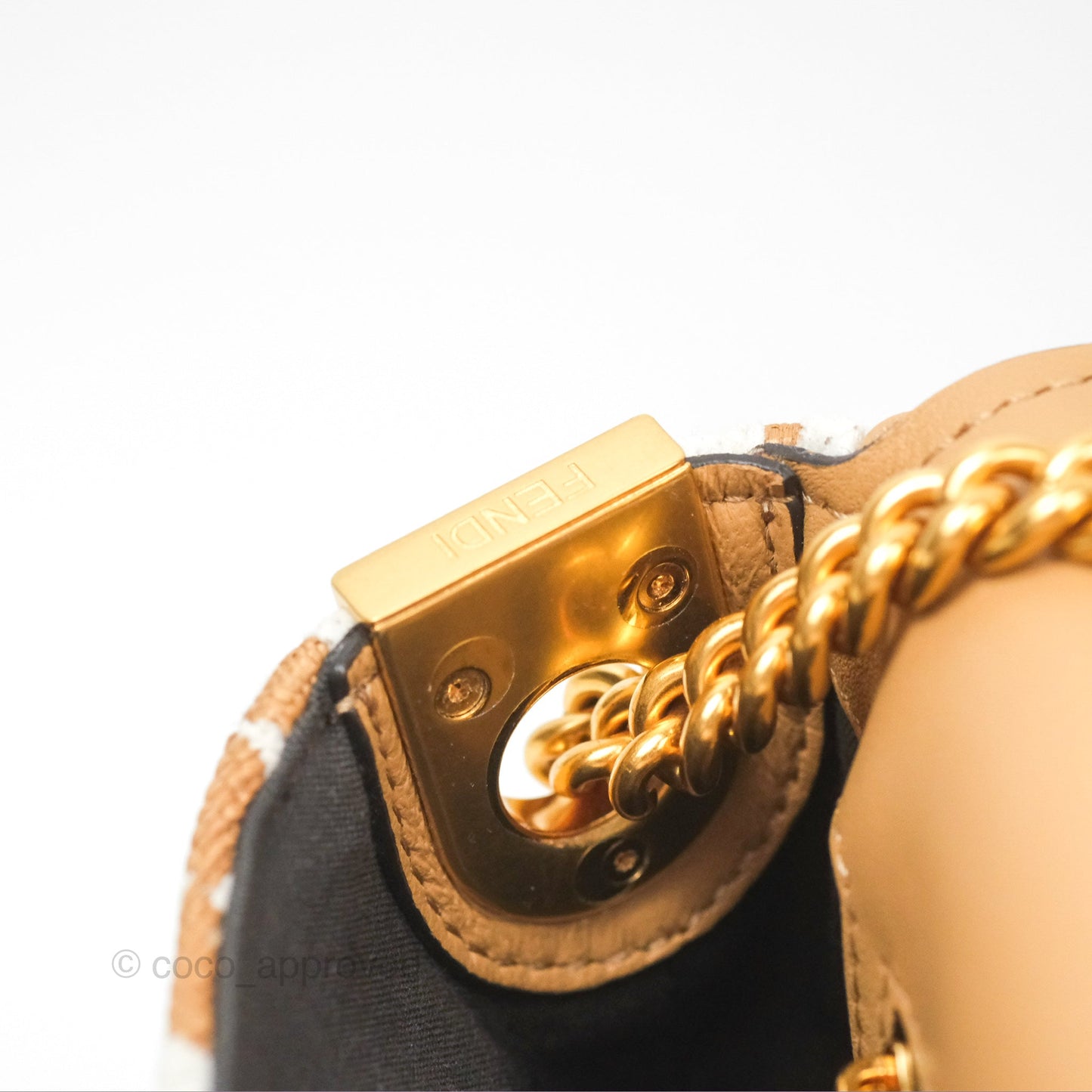 Fendi Baguette Chain Midi Bag Raffia