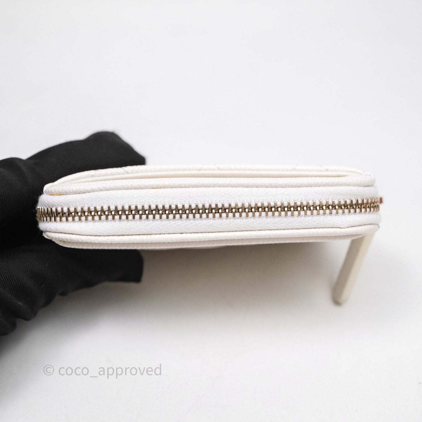 Chanel Quilted Classic Zip Card Holder Wallet White Caviar Gold Hardware