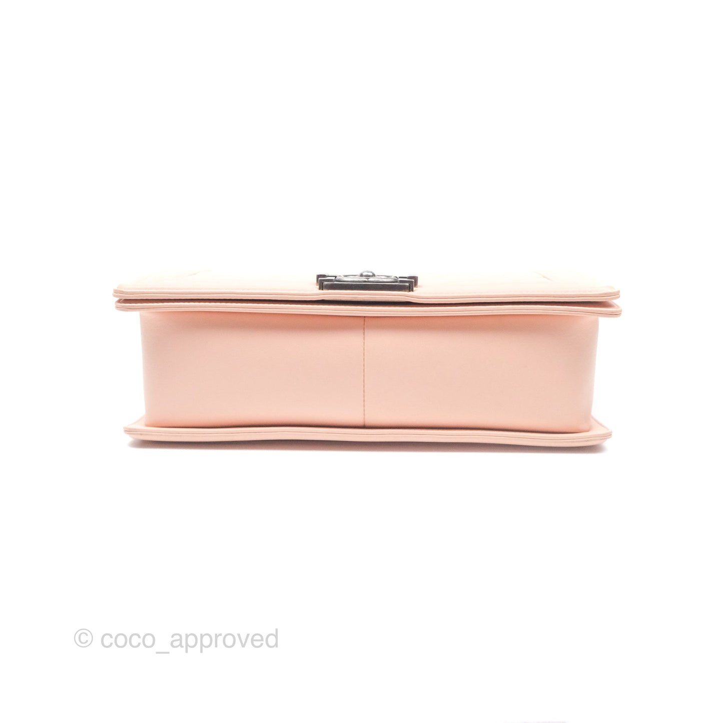 Chanel Quilted New Medium Boy Pink Lambskin Ruthenium Hardware