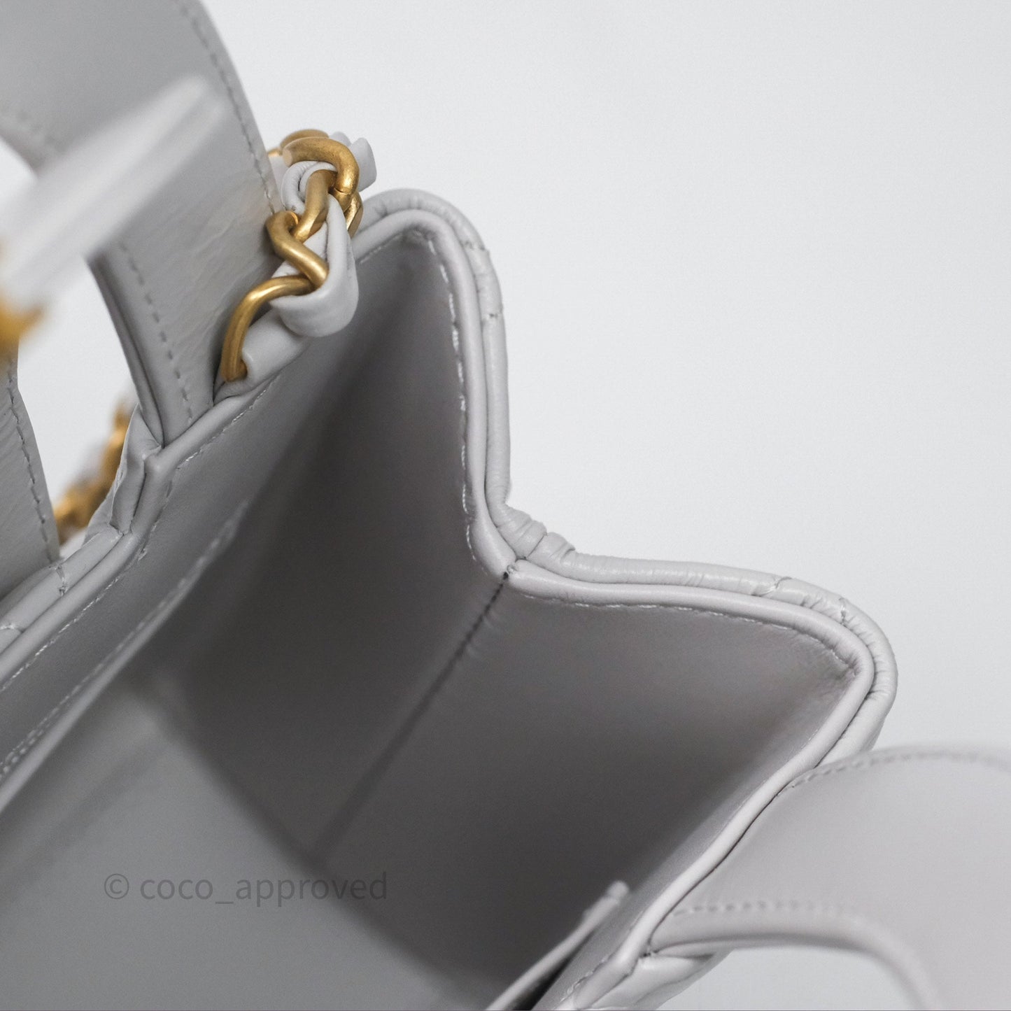 Chanel Kelly Bag Quilted Light Grey Shiny Calfskin Aged Gold Hardware