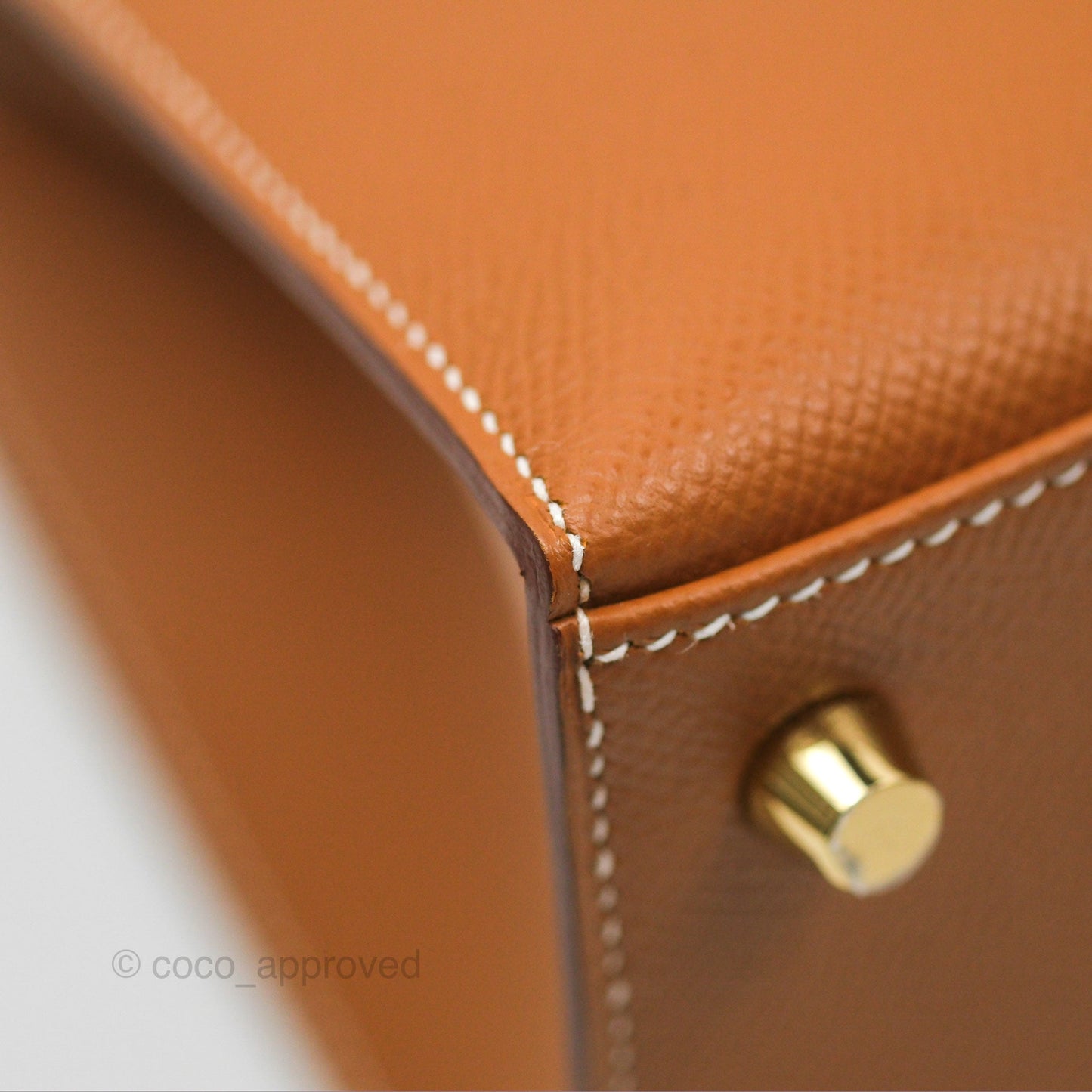Hermès Kelly 25 Sellier Gold Epsom Gold Hardware