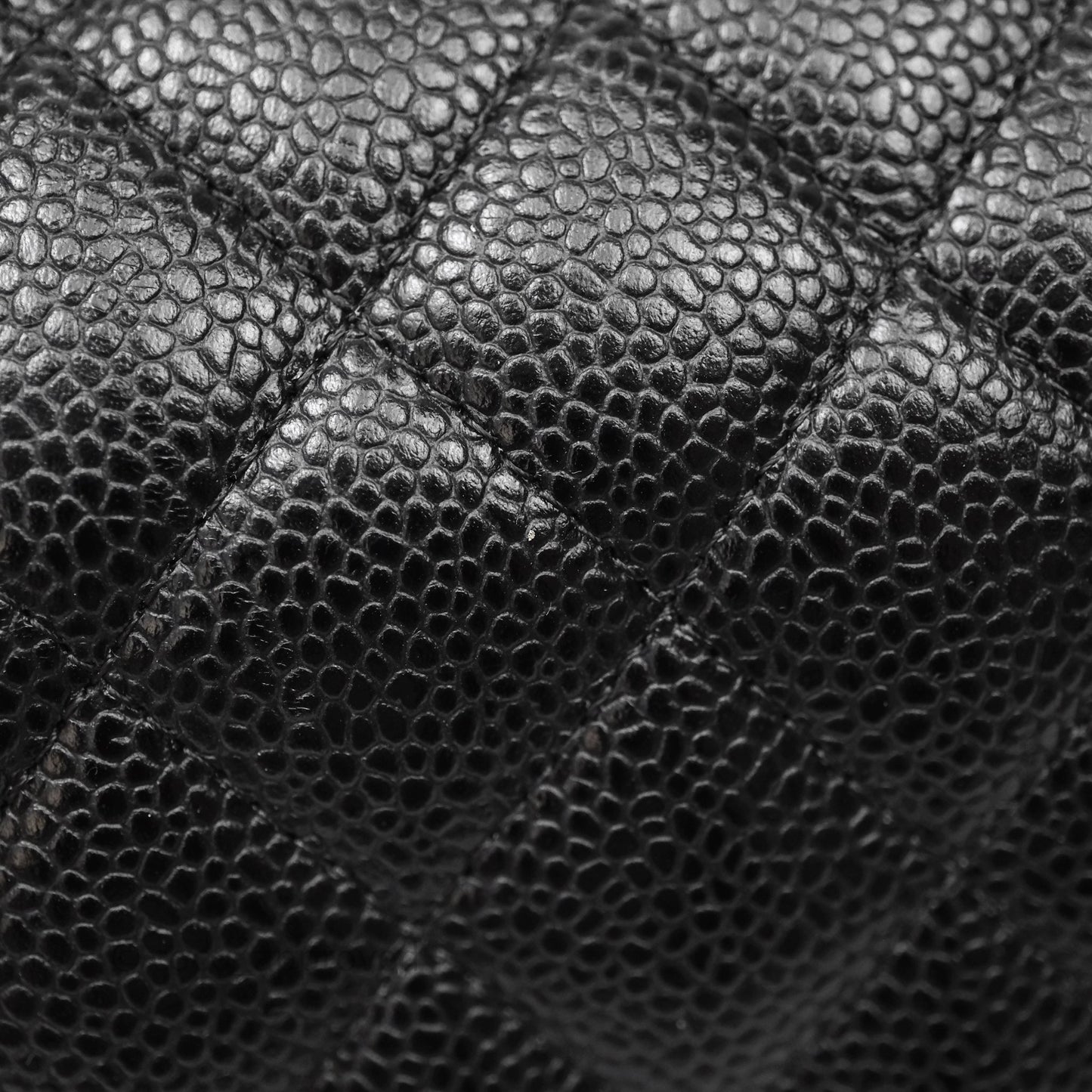 Chanel Classic M/L Medium Flap Quilted Black Caviar Gold Hardware