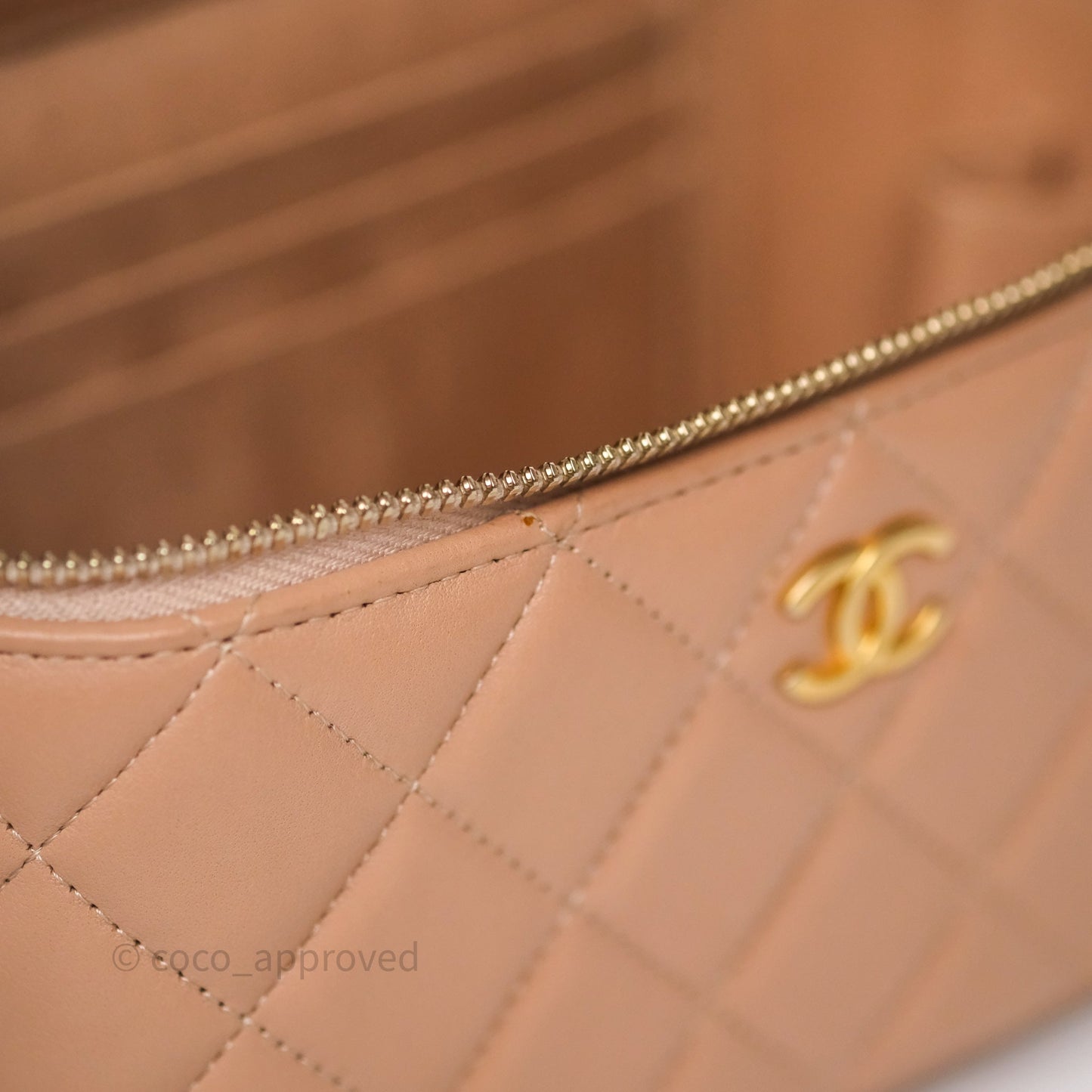 Chanel Vanity Rectangular Top Handle Beige Lambskin Aged Gold Hardware